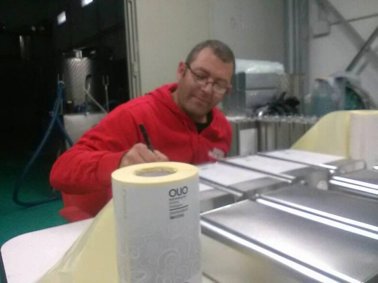 Azienda Agricola Bioleo - Olio extra vergine di oliva biologico